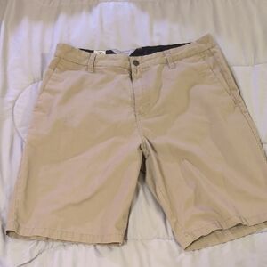 Volcom 34 Khaki Flat Front Shorts [Stain]
